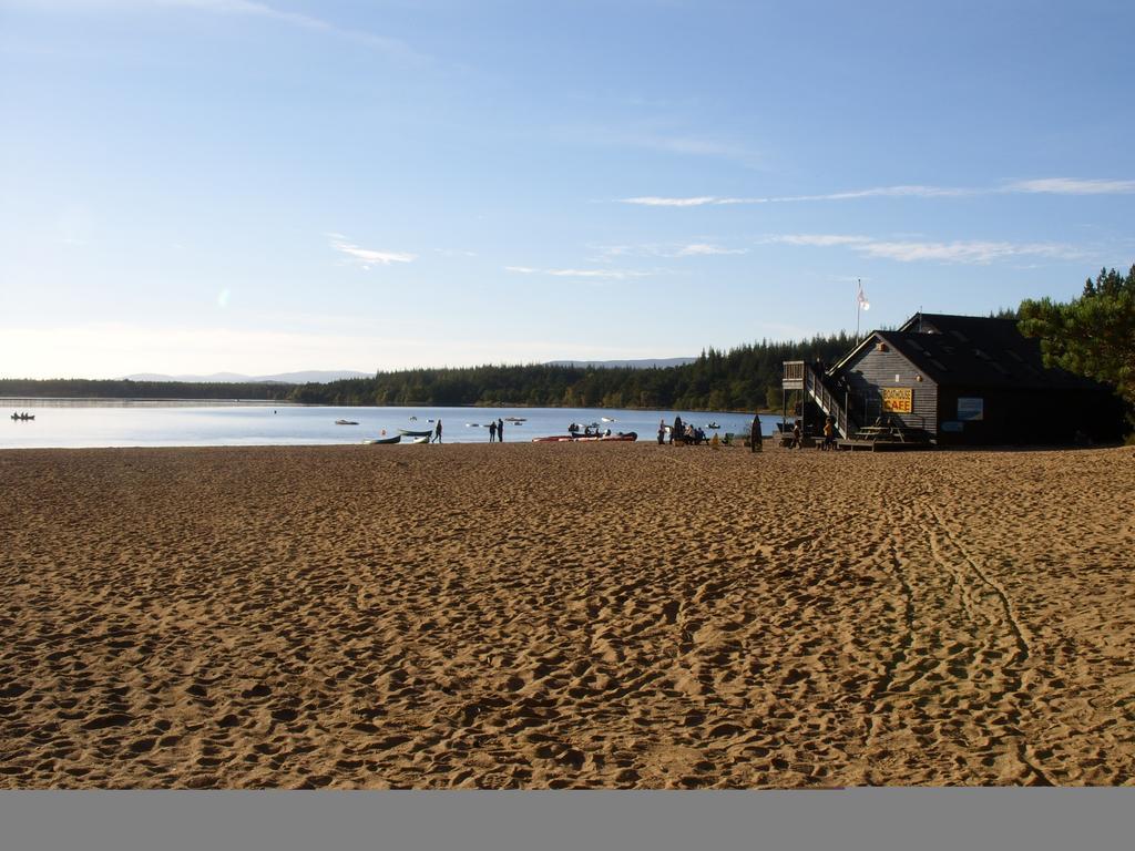 Cairngorm Lodge Youth Hostel Loch Morlich Exterior photo