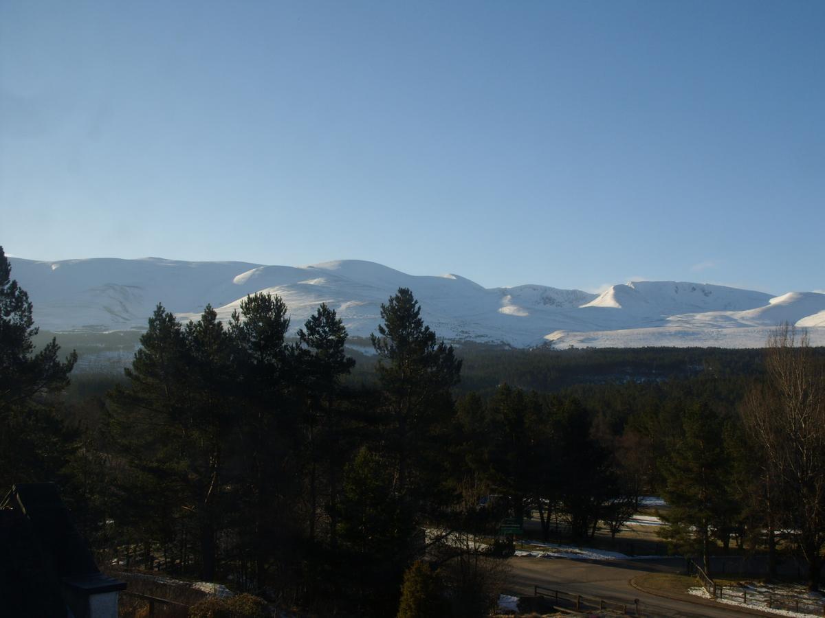 Cairngorm Lodge Youth Hostel Loch Morlich Exterior photo